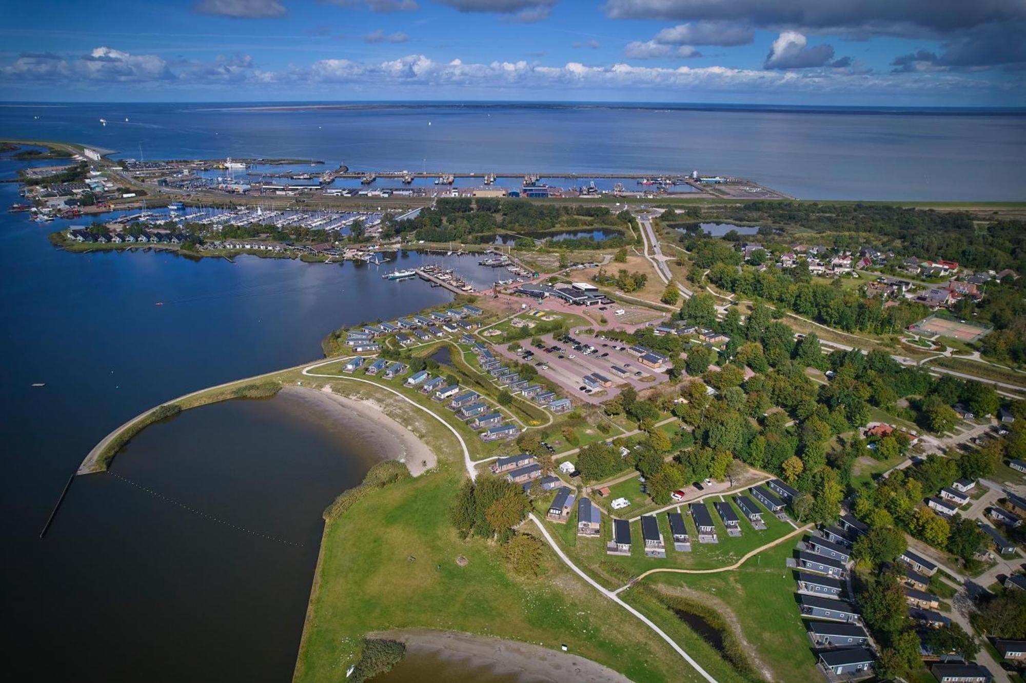 Enjoy Natur, See Und Meer Chalet Lauwersoog- 1-6 Pers- 3 Schlafzimmer, 2 Badezimmer- Fruehes Einchecken Ab 14 Uhr Exterior photo