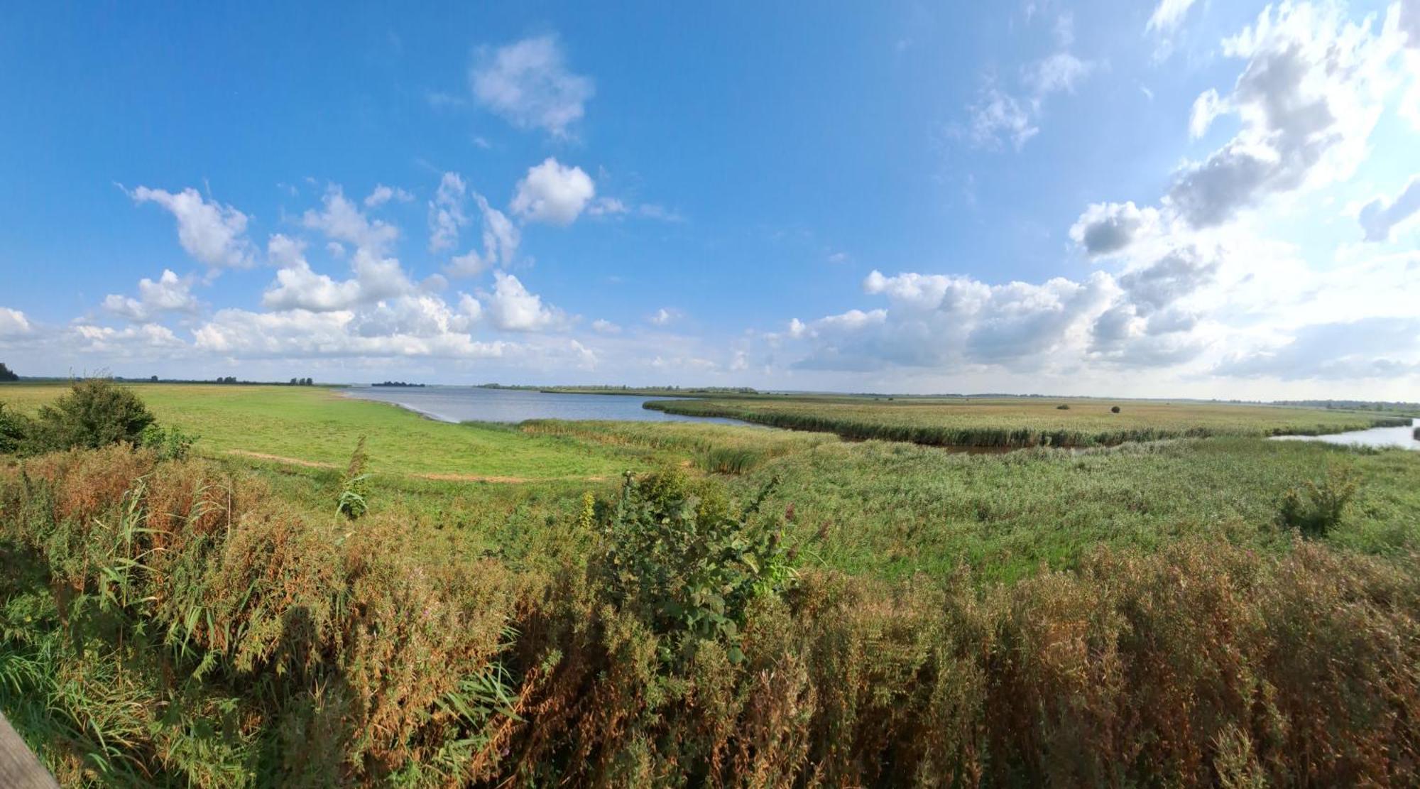 Enjoy Natur, See Und Meer Chalet Lauwersoog- 1-6 Pers- 3 Schlafzimmer, 2 Badezimmer- Fruehes Einchecken Ab 14 Uhr Exterior photo